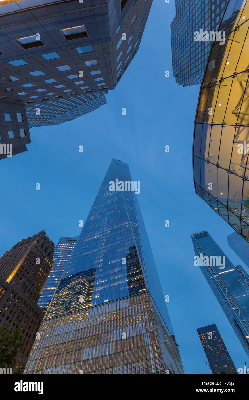 Das ONE WORLD TRADE CENTER (© LIBESKIND CHILDS GOTTESDIENER SOM 2016) WESTFIELD WORLD TRADE CENTER DOWNTOWN MANHATTAN NEW YORK CITY USA Stockfoto