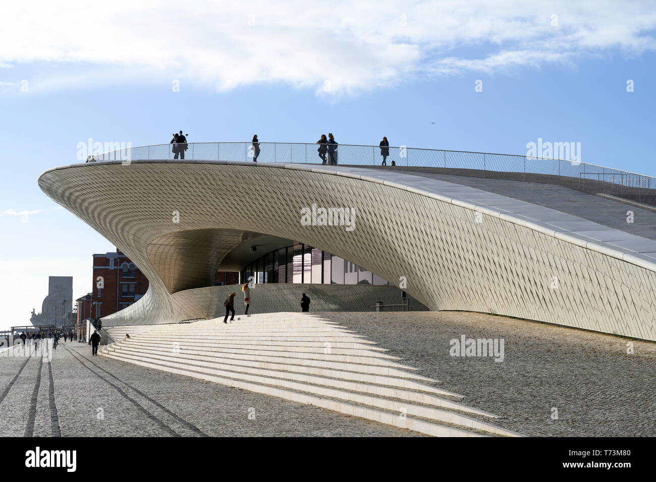 MAAT-Museum für Kunst, Architektur und Technik, ein Museum in einem alten Riverside Power Station, die sich mit erneuerbarer Energie und elektrische Phänomene Exponate Stockfoto