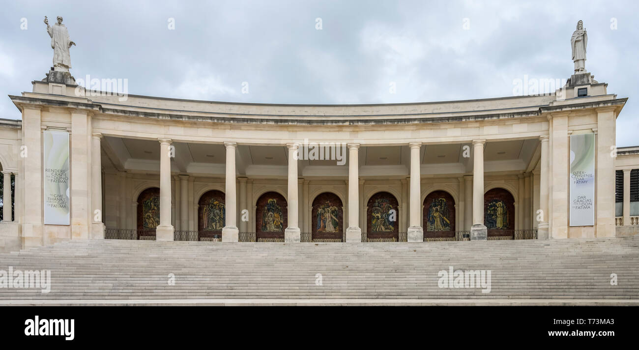 Basilika Unserer Lieben Frau vom Rosenkranz, Heiligtum von Fatima; Fatima, Einloggen Noch Gemeinde, Santarem, Portugal Stockfoto