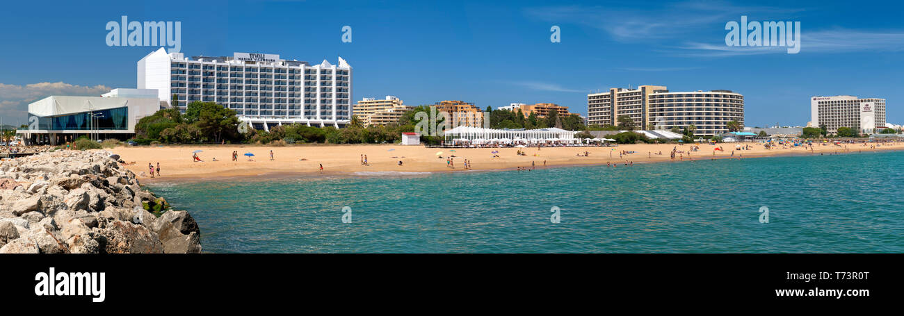 Vilamoura Hotels und Strand Stockfoto