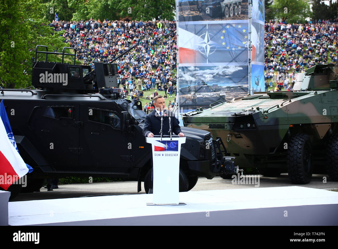 Polen: Präsident Andrzej Duda hält Rede während der Tag der Verfassung. Stockfoto