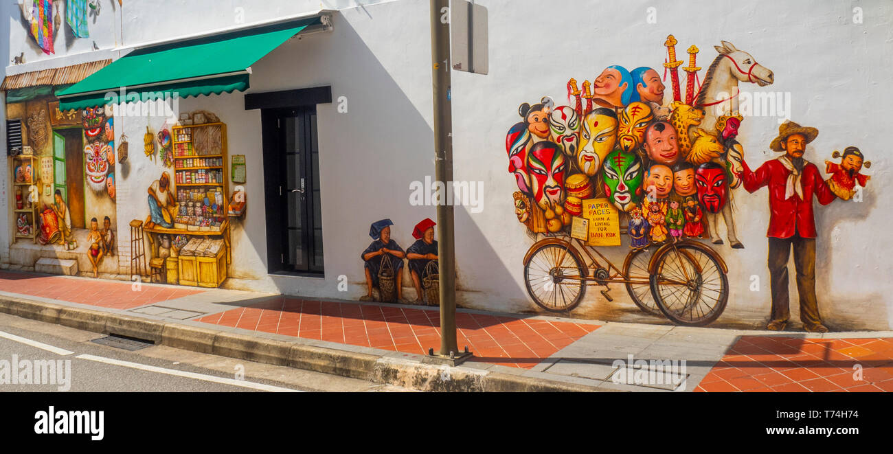 Street Art Wandbild an der Wand an der Seite eines shophouse Mohamed Ali Lane, die das tägliche Leben in Chinatown von Singapur. Stockfoto