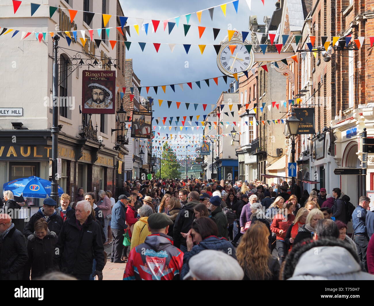 Rochester, Kent, Großbritannien. 04 Mai, 2019. Bilder vom ersten Tag des 2019 Jährliche sweeps Festival in Rochester, Kent in der Feier der traditionellen Urlaub für Schornsteinfeger. Credit: James Bell/Alamy leben Nachrichten Stockfoto