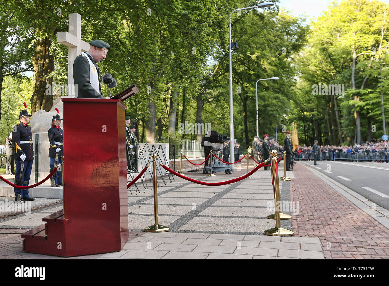 Rhenen, Niederlande. 04. Mai 2019. Jährlich 4. Mai Denkmal an der Grebbeberg in Rhenen als Land erinnert an die Menschen, die ihr Leben während des Zweiten Weltkrieges verloren gegangen. Credit: Pro Schüsse/Alamy leben Nachrichten Stockfoto