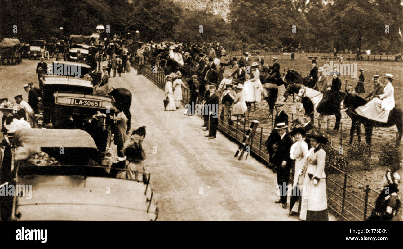 Ein historisches Foto an der ehemaligen Richmond Royal Horse Show (UK) 1910 getroffen Stockfoto