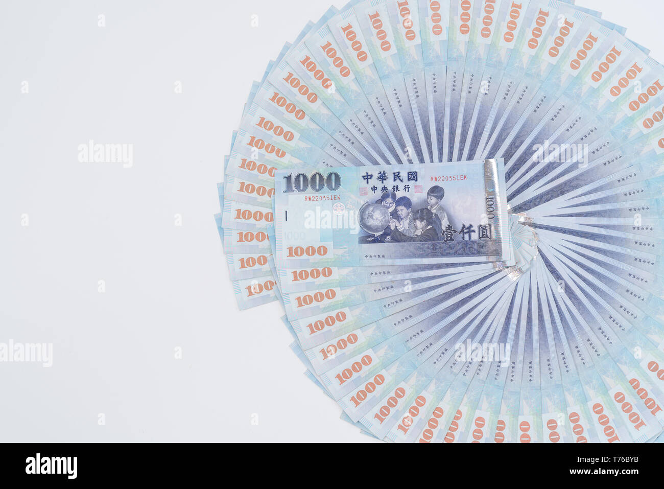1000 neue Taiwan-Dollar isoliert auf weißem Hintergrund Stockfoto