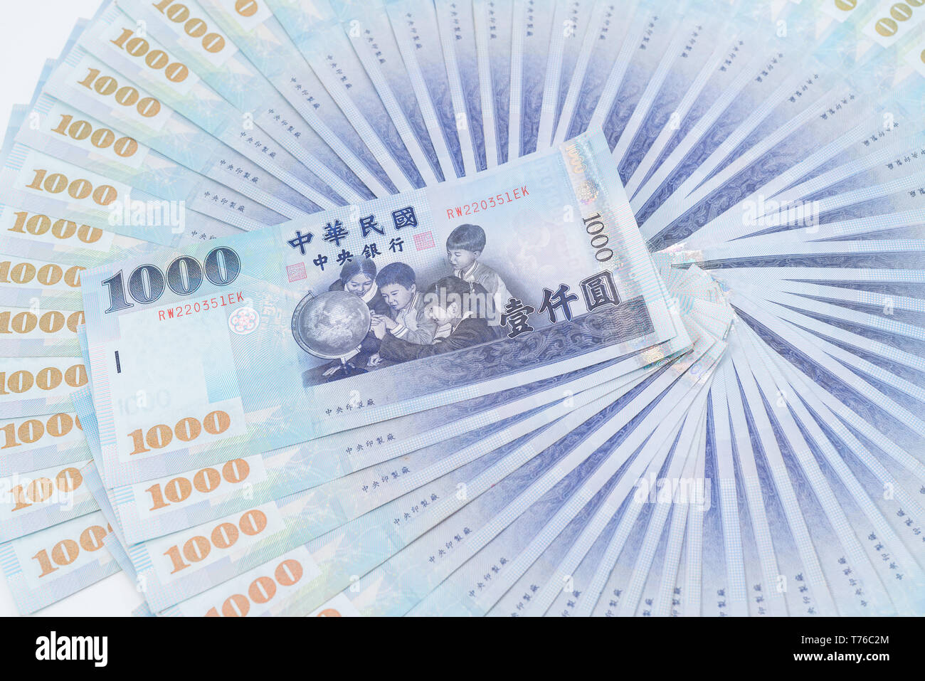 1000 neue Taiwan-Dollar isoliert auf weißem Hintergrund Stockfoto