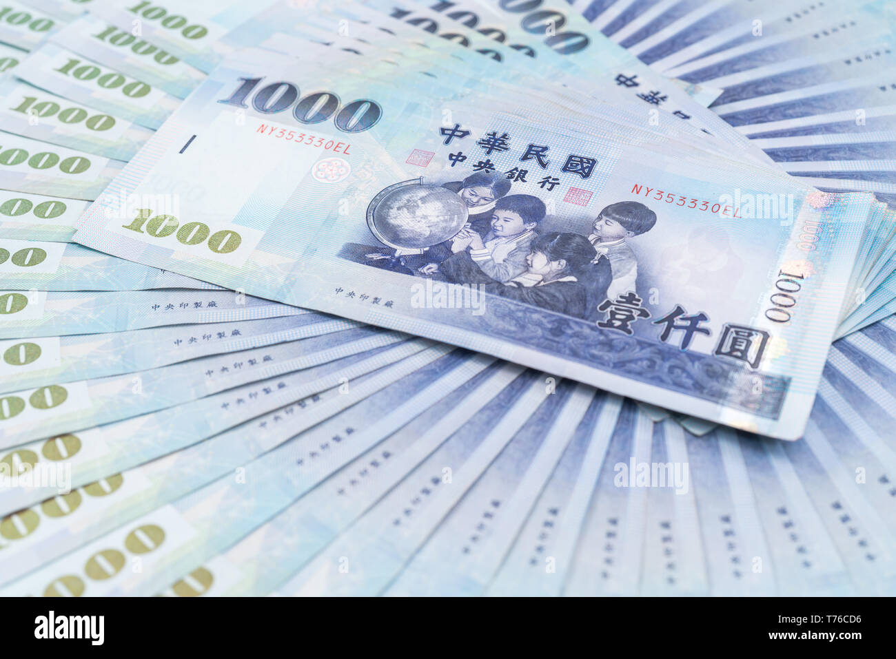 1000 neue Taiwan-Dollar isoliert auf weißem Hintergrund Stockfoto
