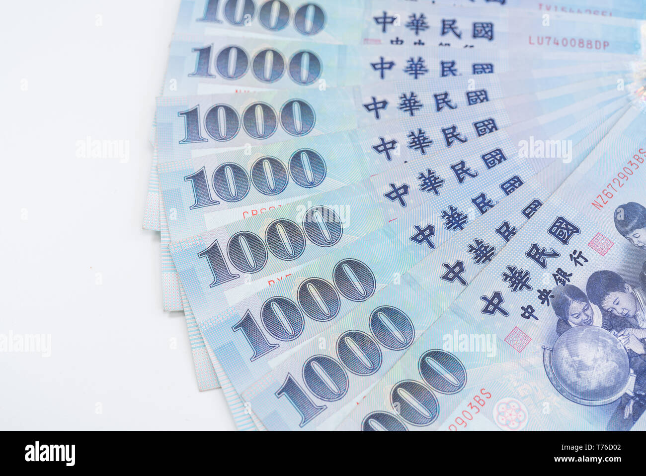 1000 neue Taiwan-Dollar isoliert auf weißem Hintergrund Stockfoto