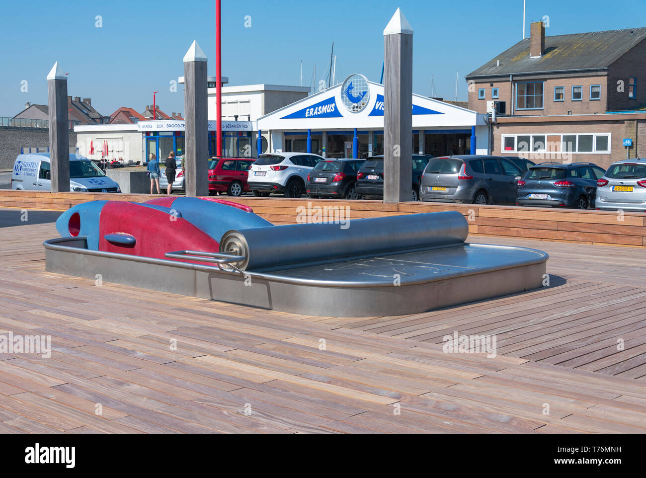 Breskens, Niederlande, 21. April 2019, Große können der Sardinen. Durch visuelle Künstler Albert Kramer Stockfoto