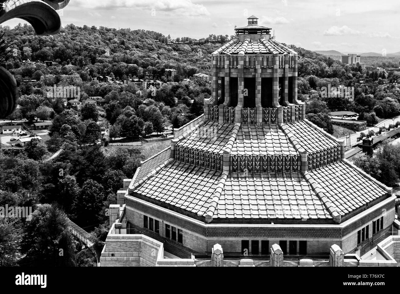 Die rotunde der Stadt Gebäude ist aus dem Bundesgericht, in Asheville, NC, USA erfasst Stockfoto