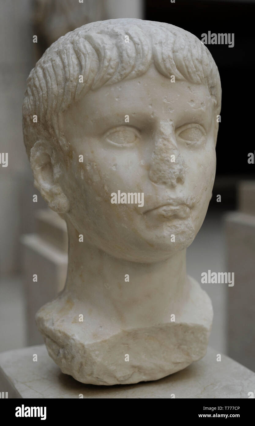 Nero (37-68 N.CHR.). Römische Kaiser. Patrizier. Büste des Nero, wie ein Kind. 50-54 AD. Marmor. Nationalen Archäologischen Museum. Madrid. Spanien. Stockfoto