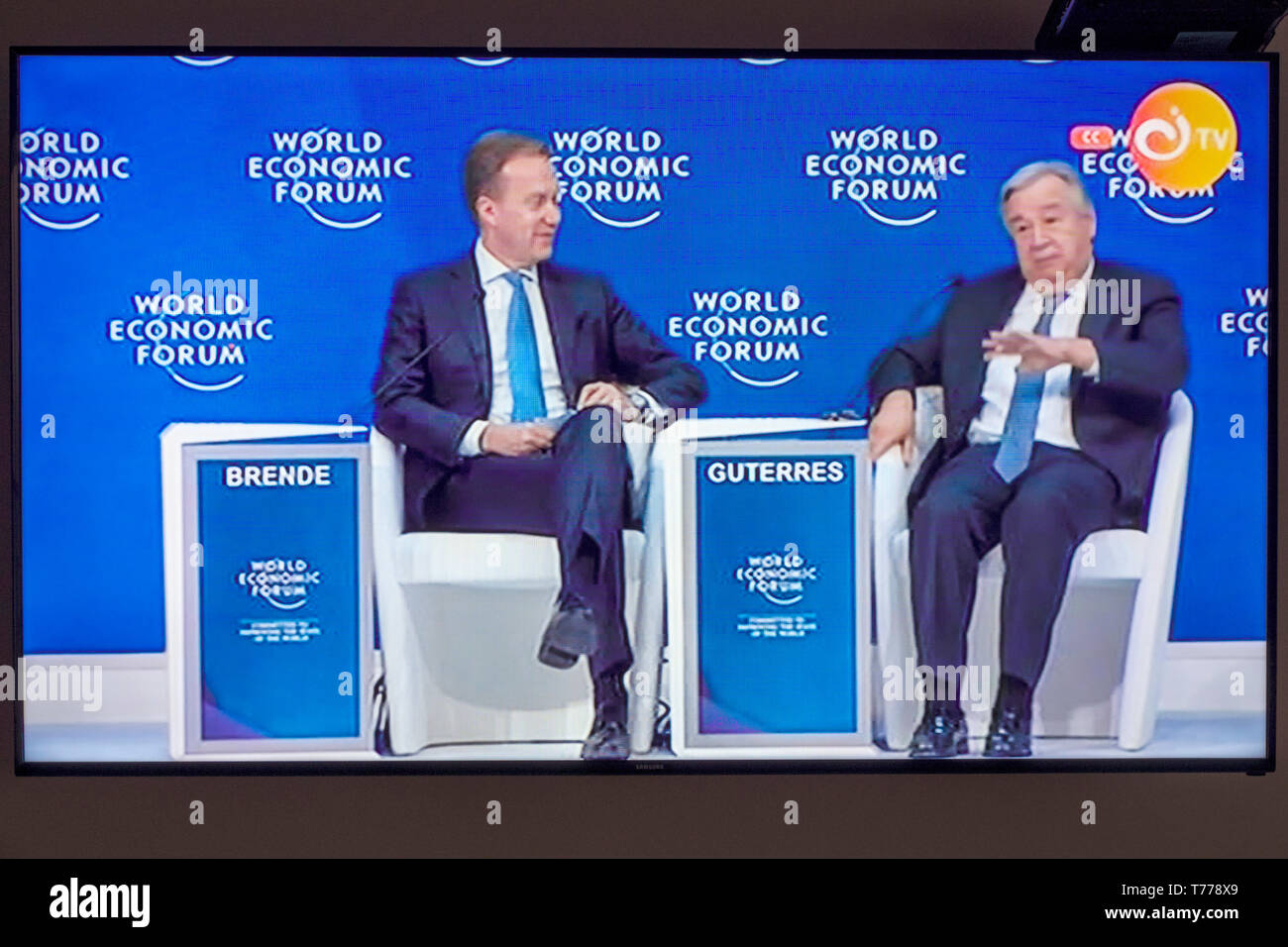 Cartagena Kolumbien,TV TV-Monitor Flachbildschirm Flachbildschirm,internationale Nachrichten,World Economic Forum,Borge Brende,politische Wirtschaftsführer,Antonio Gu Stockfoto