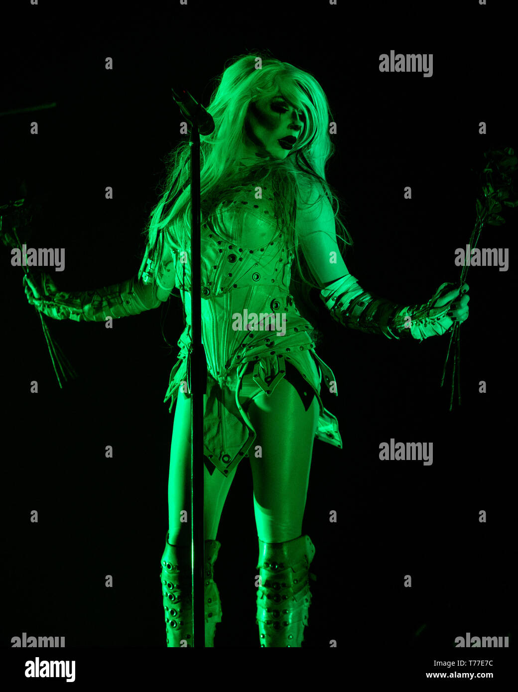 Miami Beach, FL, USA. 3. Mai, 2019. September Trauer führt im Fillmore Miami Beach in Miami Beach, FL Mai 3, 2018. Quelle: MPI 140/Media Punch/Alamy leben Nachrichten Stockfoto