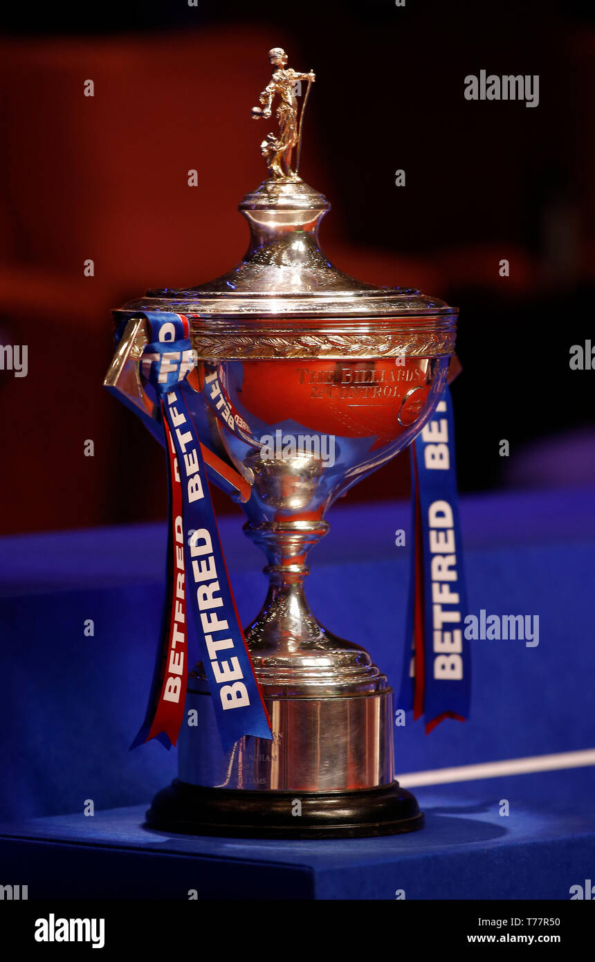 World snooker trophy -Fotos und -Bildmaterial in hoher Auflösung – Alamy