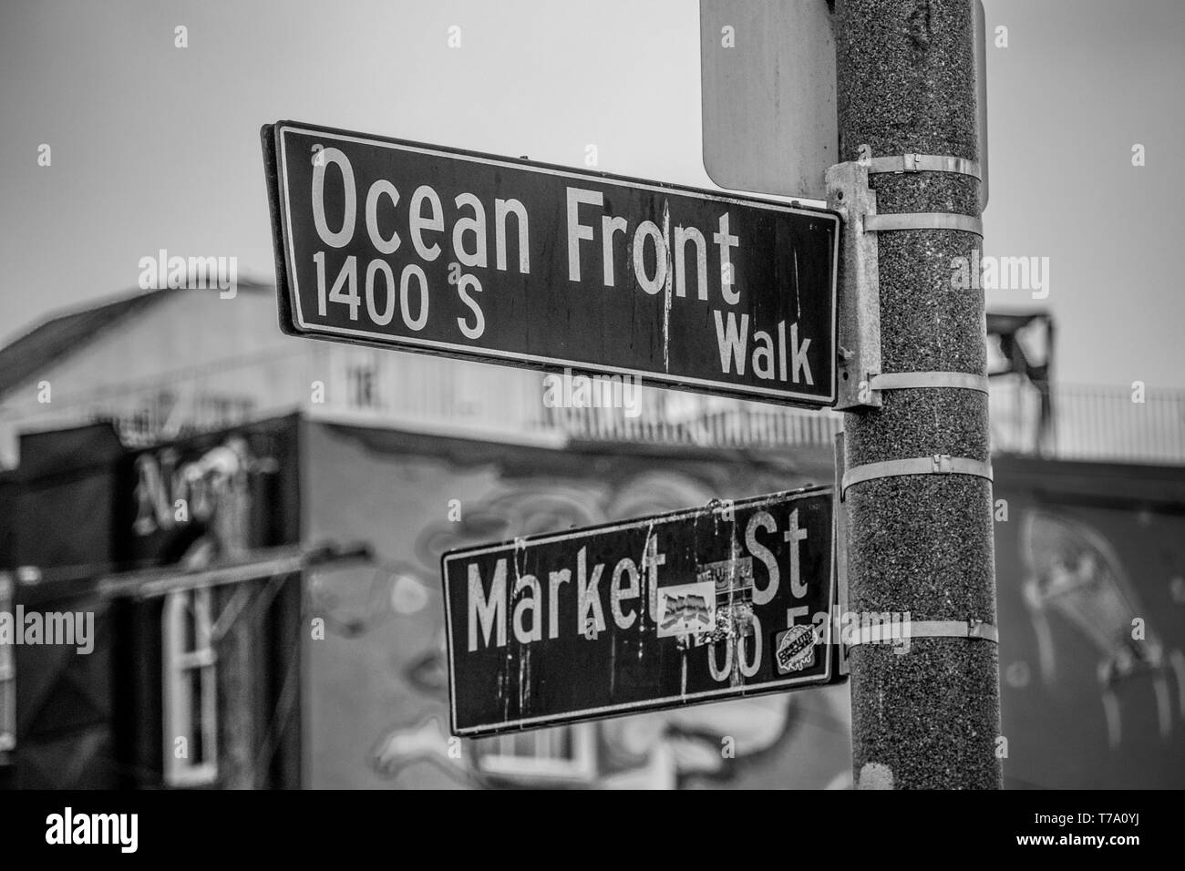 Venice Beach South Ocean Walk am Abend - Kalifornien, USA - 18. MÄRZ 2019 Stockfoto