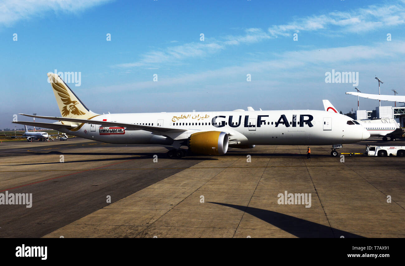 Ein Gulf Air Flugzeug in Casablanca's Airport. Stockfoto