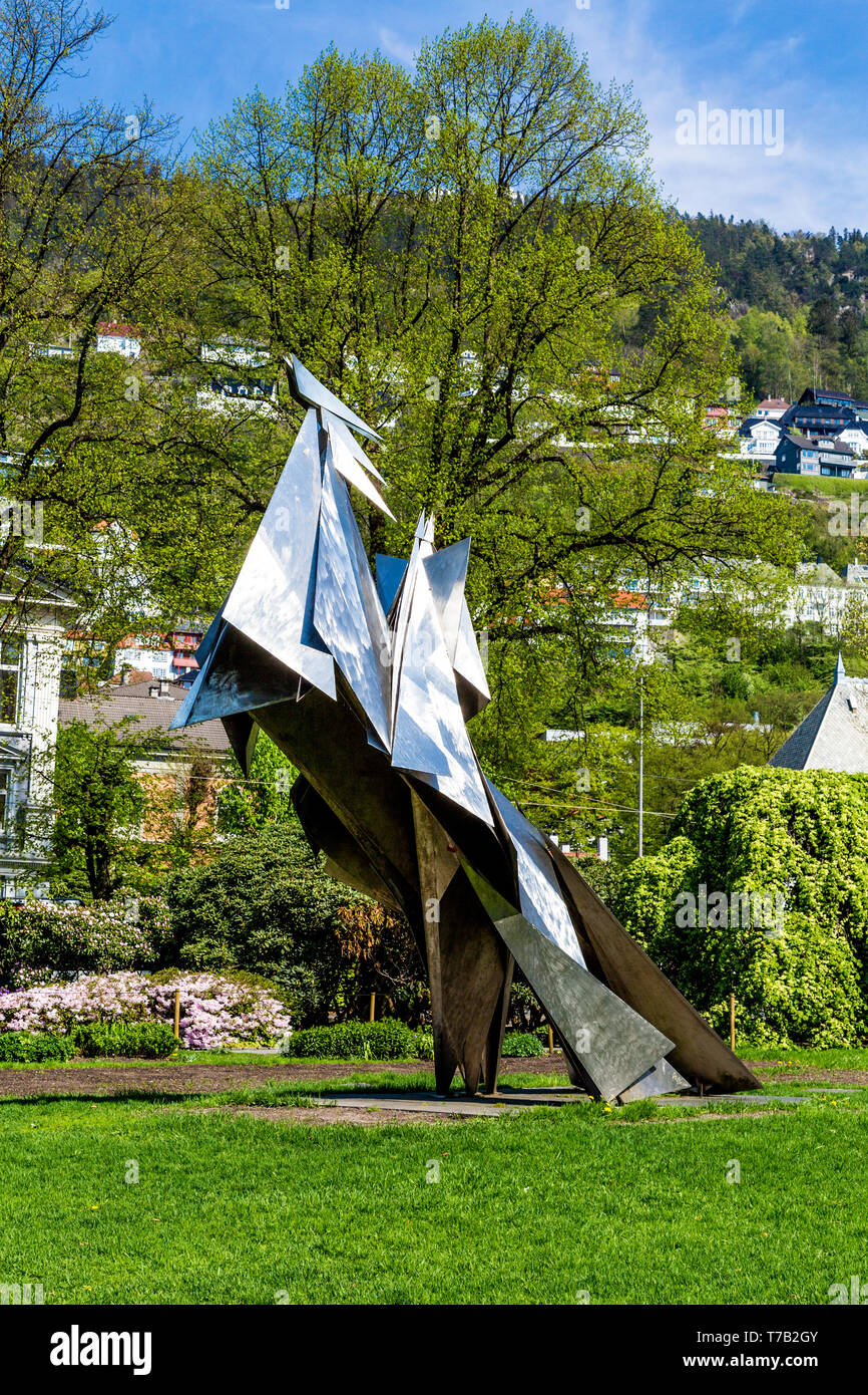 Skulptur von Bergens Gründer, der Wikinger König Olav Kyrre auf seinem Pferd durch Knut Steen in der Nähe von Lille Lungegårdsvannet, Bergen, Norwegen Stockfoto