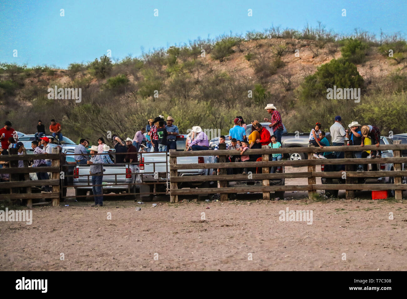 Jaripep oder Rodeo in der Ejido cuquiarachi. Cuquiarachic, Zugehörigkeit zur Gemeinde Fronteras, Sonora. Das tägliche Leben und Cowboy Kultur in der Stadt Stockfoto