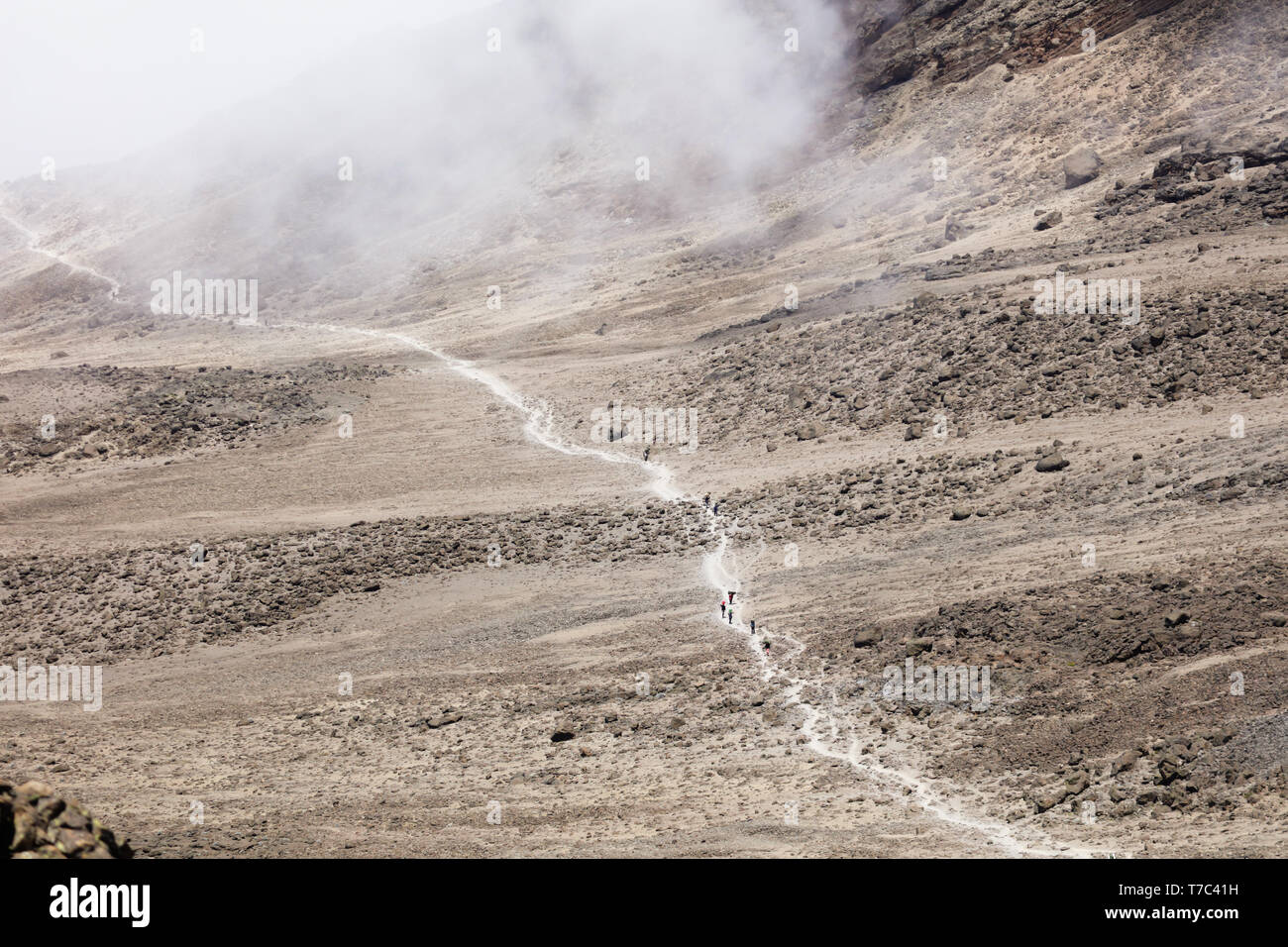 Hohe Dünne Wolken Stockfotos & Hohe Dünne Wolken Bilder - Alamy