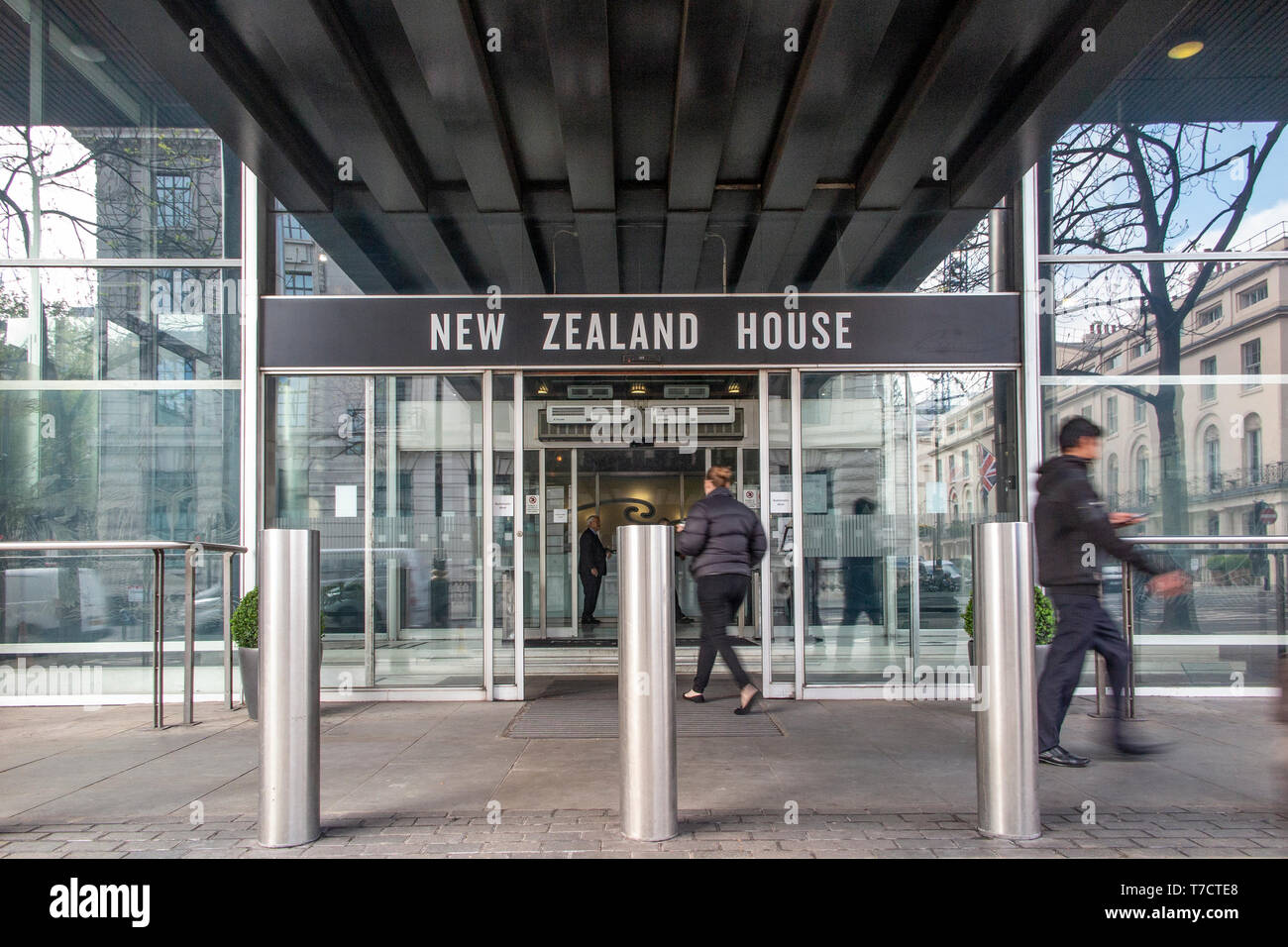 New Zealand House Eingang am Haymarket, London Stockfoto