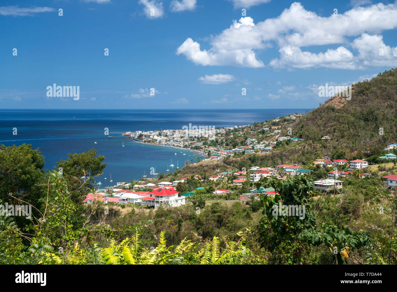 Blick über die Hauptstadt Roseau, Dominica, Karibik, Gävle | Blick über die Hauptstadt Roseau, Dominica, Karibik, Zentral- und Lateinamerika Stockfoto