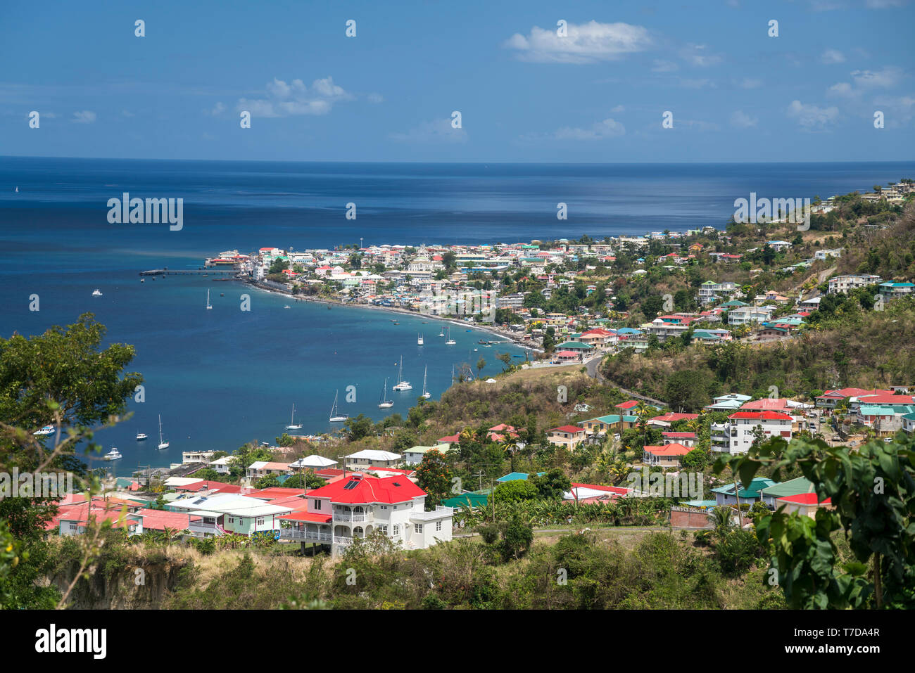 Blick über die Hauptstadt Roseau, Dominica, Karibik, Gävle | Blick über die Hauptstadt Roseau, Dominica, Karibik, Zentral- und Lateinamerika Stockfoto