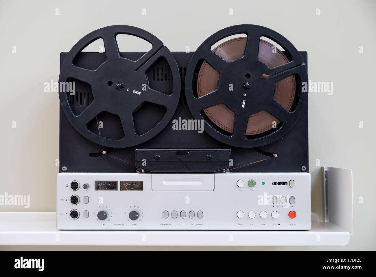 Iconic 20 c Braun Haspel Haspel TG 1000 tape recorder von Dieter Rams konzipiert Stockfoto