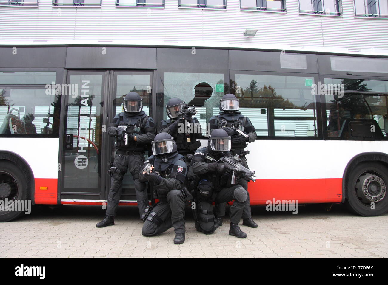 Einstufenkommando Fotos und Bildmaterial in hoher Auflösung Alamy