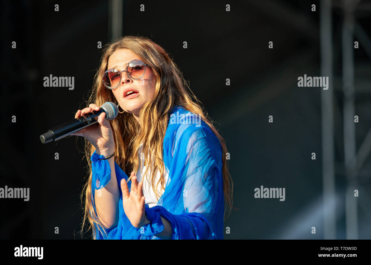 ATLANTA, Georgia - Mai 05: Maggie Rogers führt während der Tag 3 der wackeligen Knien Music Festival in Atlanta Central Park am Mai 04, 2019 in Atlanta, Georgia. Foto: Ryan Fleisher/imageSPACE/MediaPunch Stockfoto