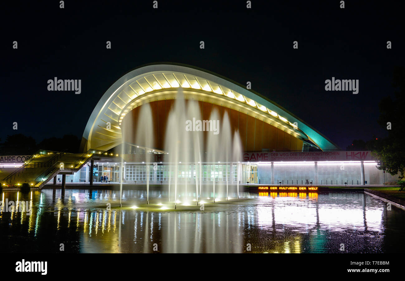 Haus der Kulturen der Welt, John-Foster-Dulles-Allee, Tiergarten, Mitte, Berlin, Deutschland Stockfoto