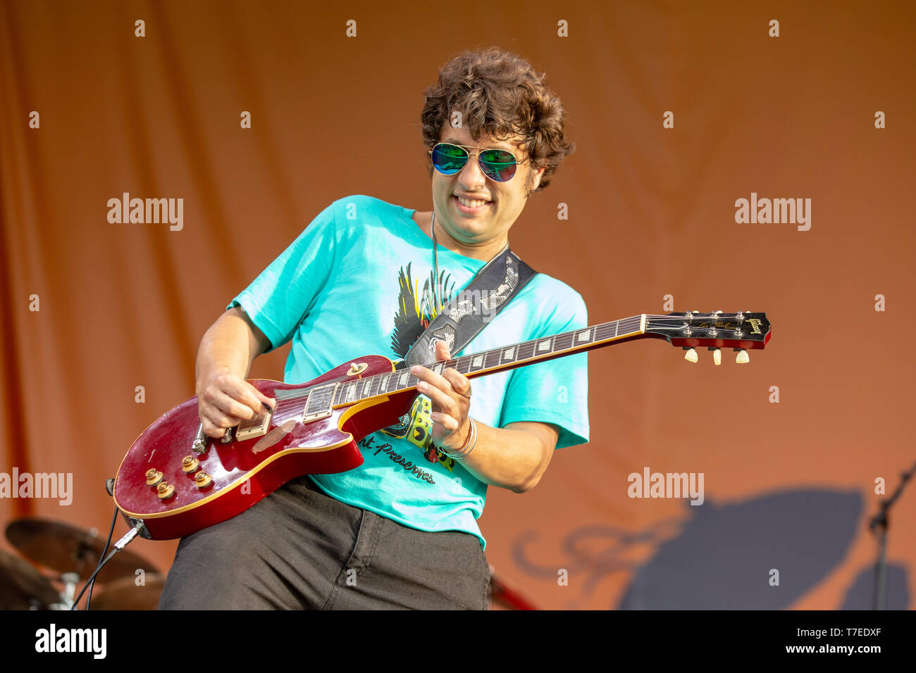 Mai 5, 2019 - New Orleans, Louisiana, USA - PETER MURANO von Trombone Shorty & Orleans Avenue während des 50-jährigen Jubiläums von New Orleans Jazz und Heritage Festival in New Orleans, Louisiana (Credit Bild: © Daniel DeSlover/ZUMA Draht) Stockfoto