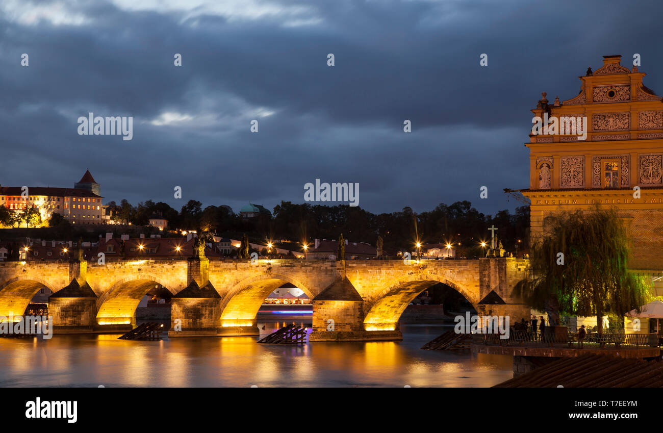 Karlsbrücke, Prag, Tschechische Republik, Europa Stockfoto