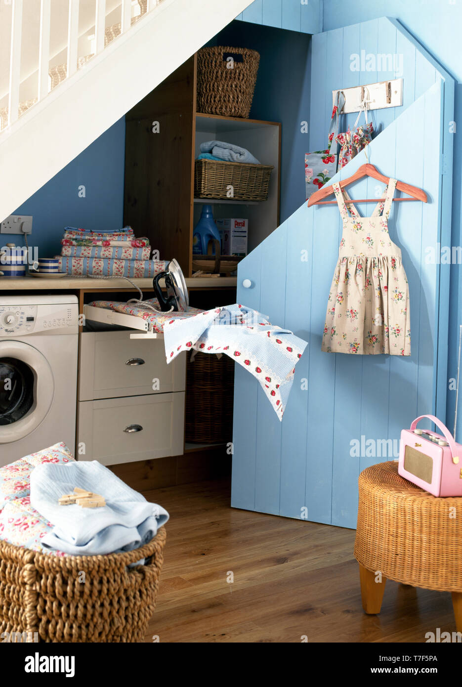 pix Under Stairs Laundry Closet alamy