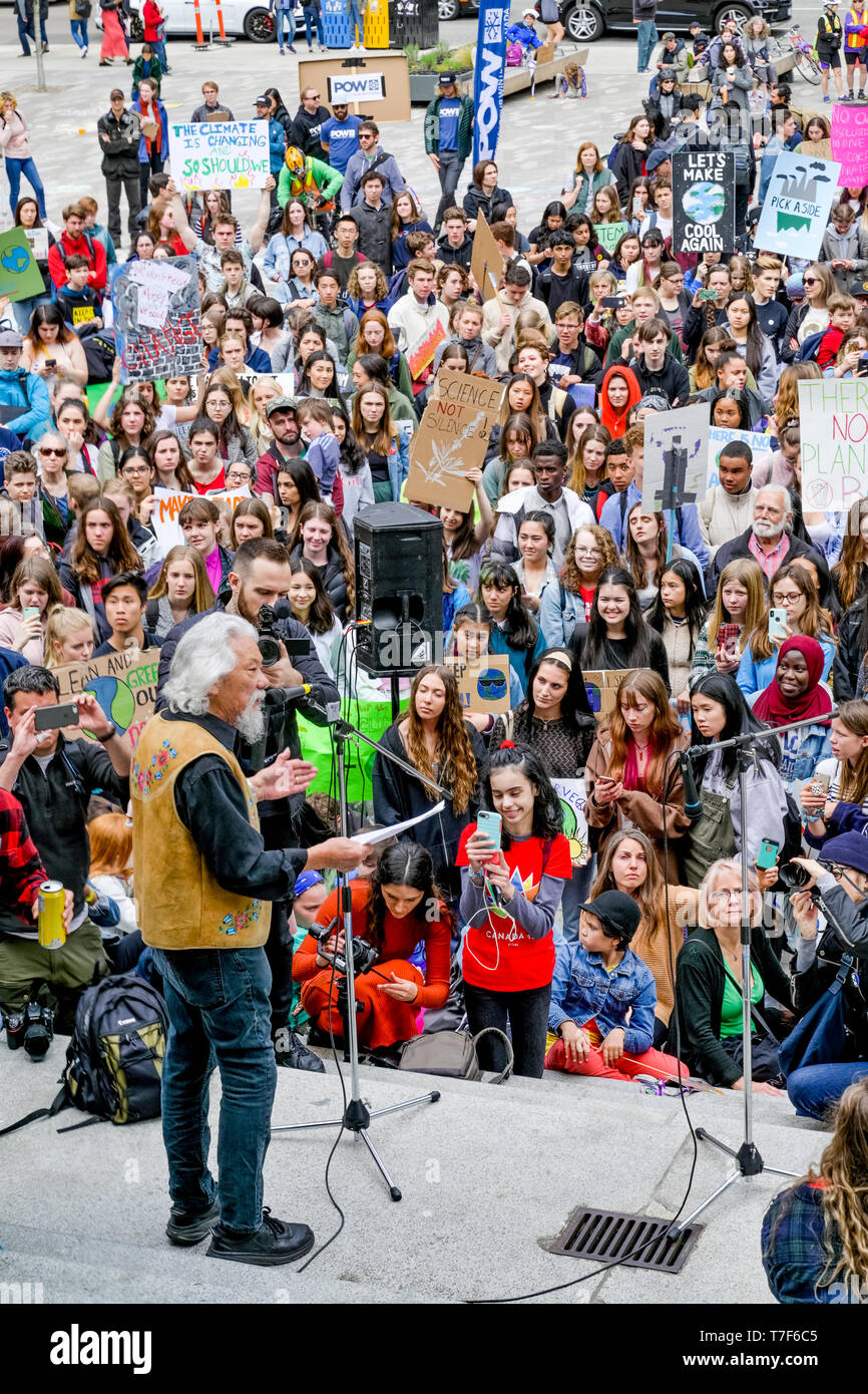 David Suzuki spaeks an Sustainabiliteens Klima Streik. Schüler überspringen Schule und Protest Mangel an Maßnahmen zur Bekämpfung des Klimawandels, Vancouver Art Gallery, Va Stockfoto