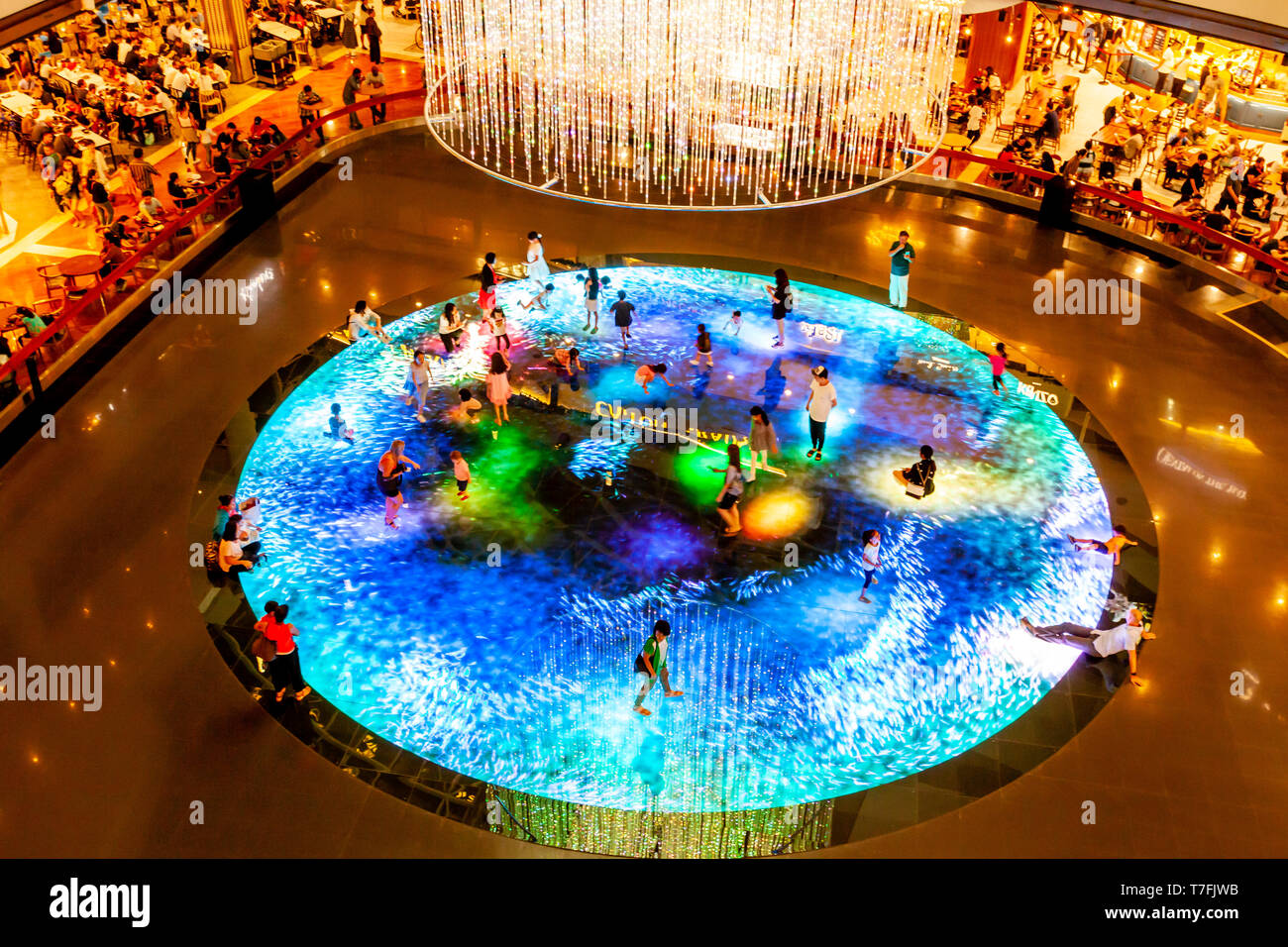 Digital Light Canvas (Digital Installation), die Geschï¿½te, Marina Bay Sands, Singapur, Südostasien Stockfoto