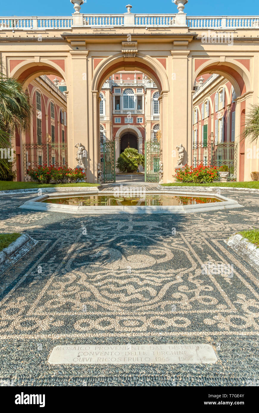 Garten des Palazzo reale in Genua, Ligurien, Nordwestitalien Stockfoto