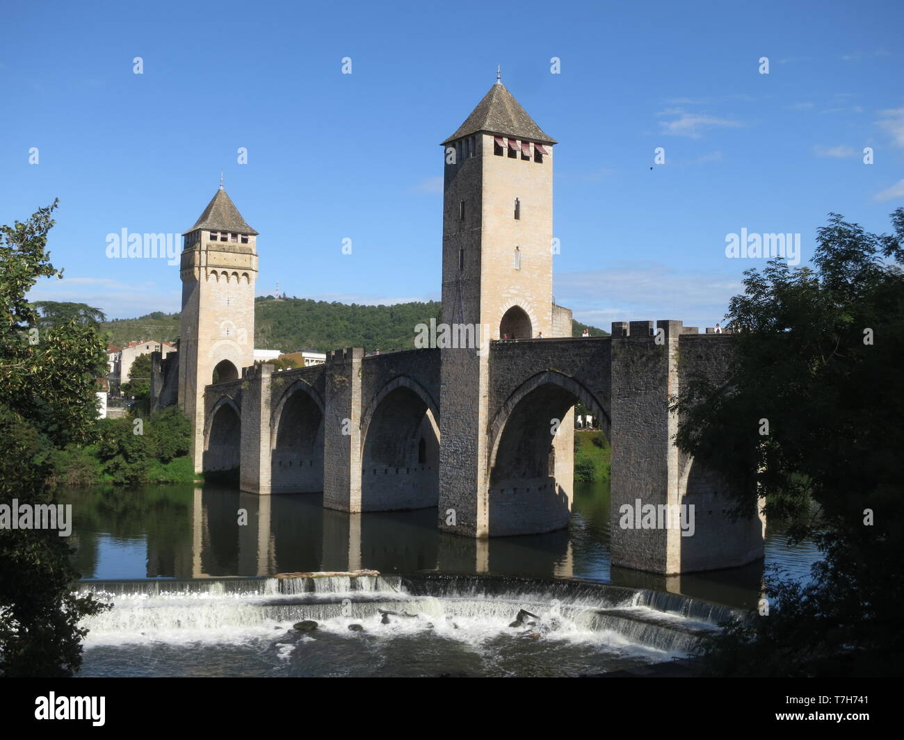 Stadt Cahors entlang der GR65, Via Podiensis, auch bekannt als Le Puy Route im Süden von Frankreich. Der französische Teil des Camino de Santiago. Stockfoto