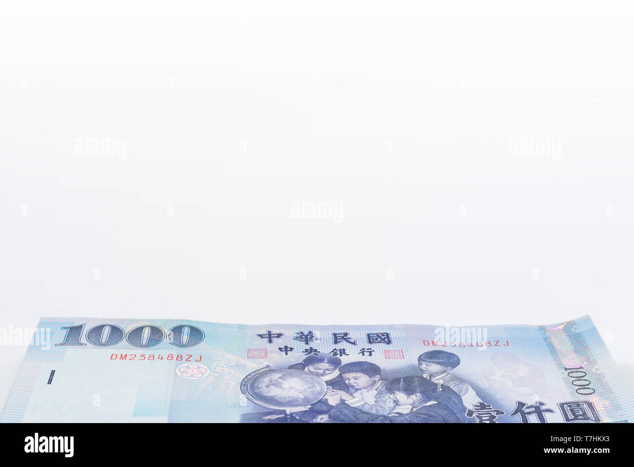 1000 neue Taiwan-Dollar isoliert auf weißem Hintergrund Stockfoto