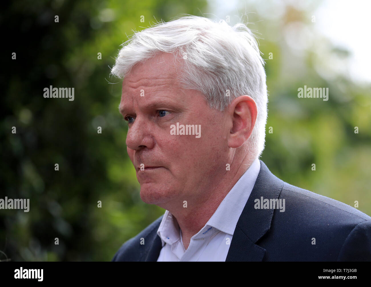 WikiLeaks editor Kristinn Hrafnsson spricht mit den Medien nach dem Besuch von WikiLeaks Gründer Julian Assange im Belmarsh Prison, süd-östlich von London. Stockfoto