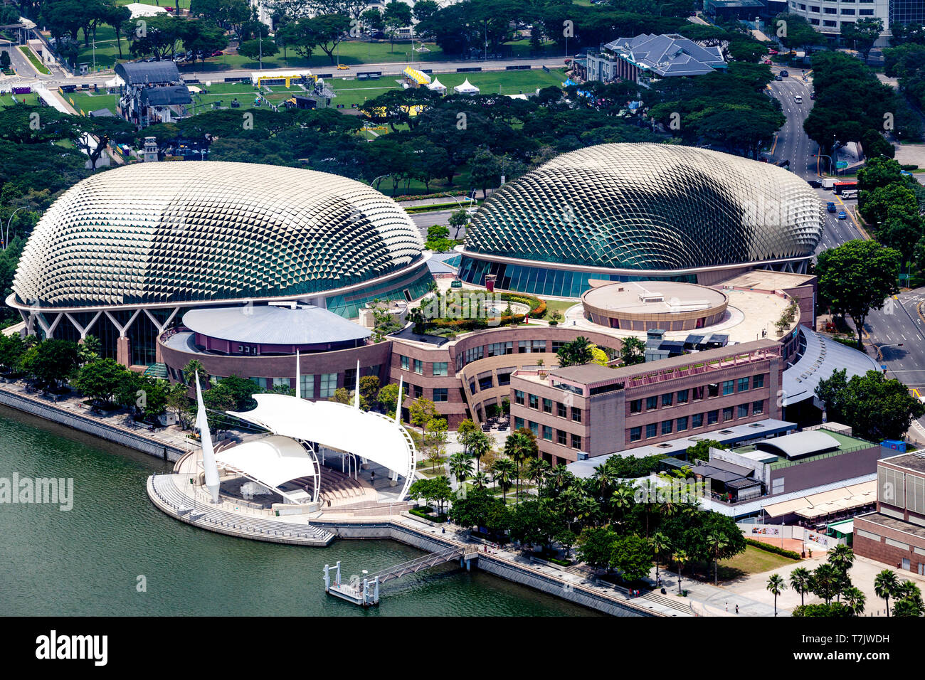 Ein Luftbild von der Esplanade Theater an der Bucht, Singapur, Südostasien Stockfoto