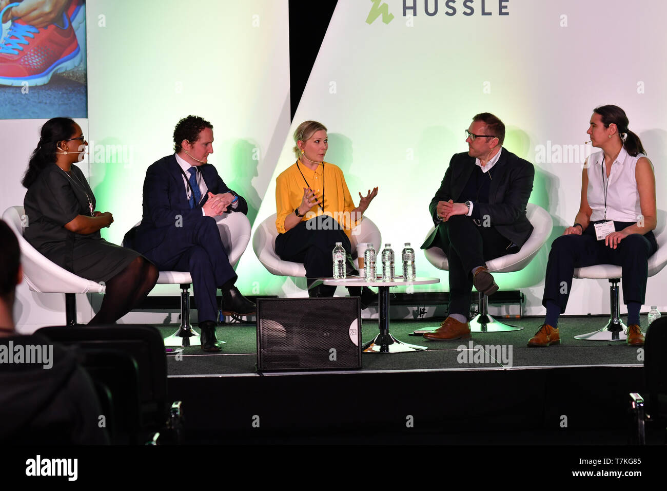 London, Großbritannien. 8. Mai, 2019. Spearkers Amina Ali, Thomas Kearney, Dr Davina Deniszczyc, James Sanderson, und Helen Gilburt der Prävention nicht heilen - was ist die Rolle der individuellen Betreuung? Bei Elevate 2019 Am 8. Mai 2019, bei Excel London, UK. Bild Capital/Alamy leben Nachrichten Stockfoto