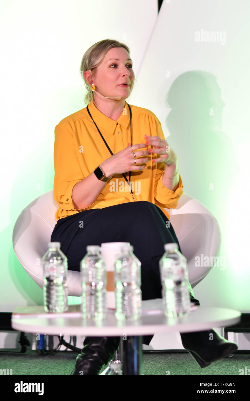 London, Großbritannien. 8. Mai, 2019. Spearkers Dr Davina Deniszczyc, Ärztlicher Direktor - Primary Care an Nuffield Gesundheit Prävention nicht heilen - was ist die Rolle der individuellen Betreuung? Bei Elevate 2019 Am 8. Mai 2019, bei Excel London, UK. Bild Capital/Alamy leben Nachrichten Stockfoto