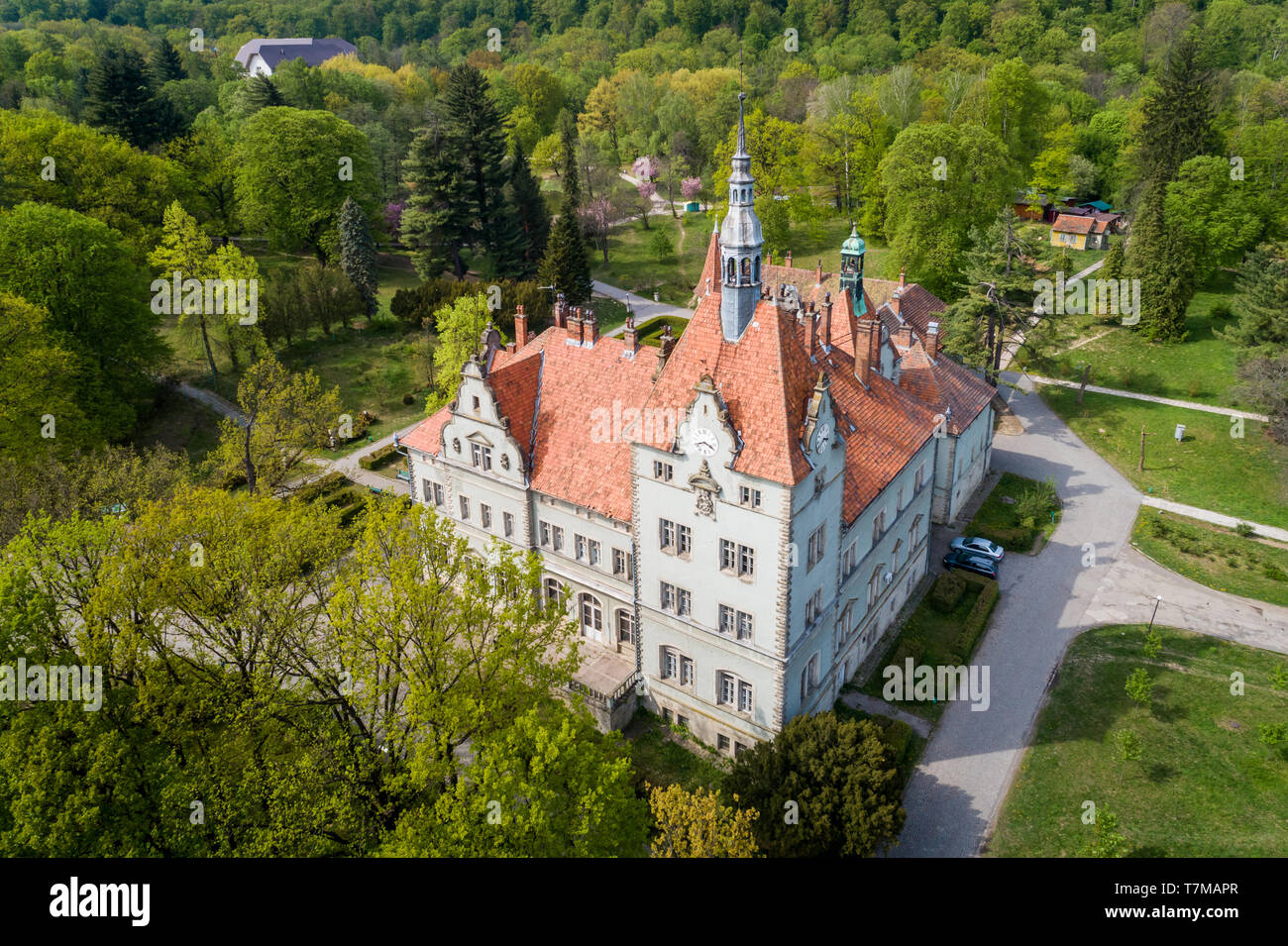 Luftaufnahme von Schloss - Palast des Grafen Schönborn in der Nähe von Mukachevo, Gebiet Kiew, Ukraine. Stockfoto