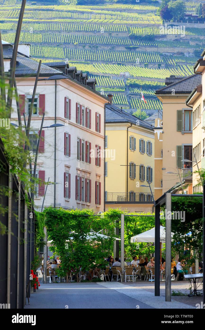 Schweiz, Kanton Wallis, Sion, Avenue de la Gare Stockfoto