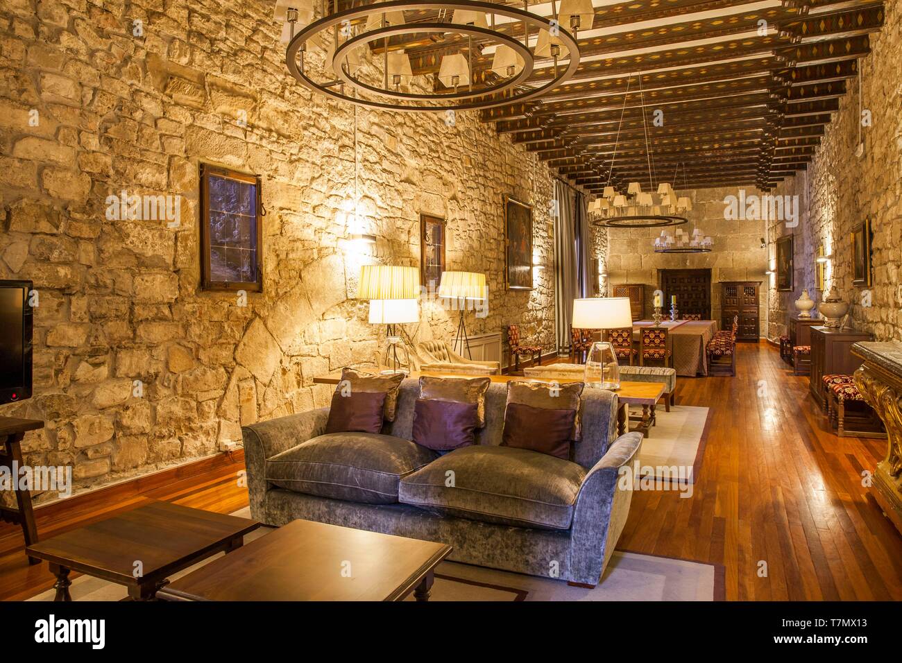 Spanien, Guipuzkoa, aalen Sie sich Land, Fontarrabie, Interieur des Schlosses von Charles Quint verwandelte sich in ein parador Stockfoto