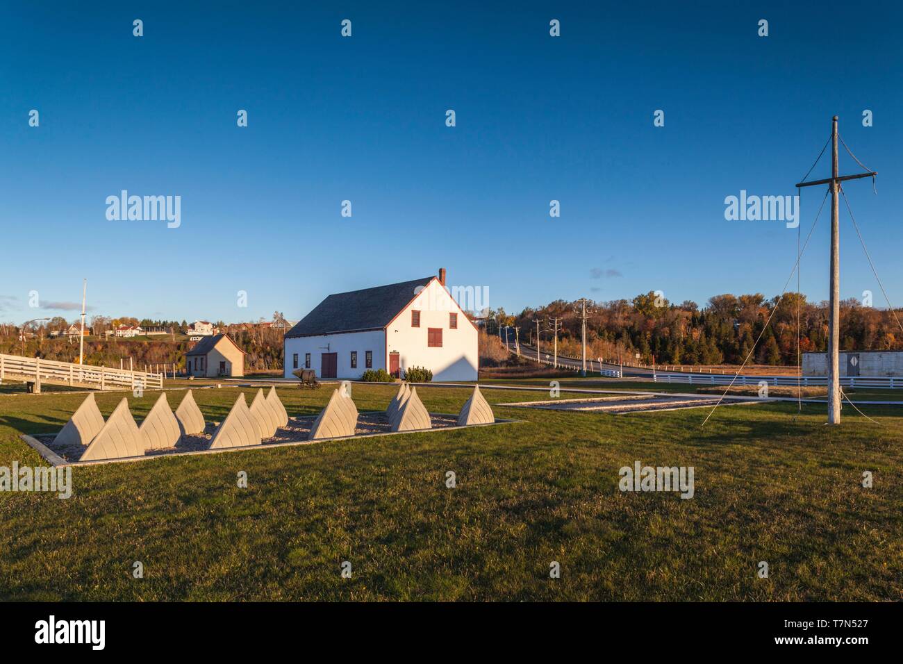 Kanada, Quebec, Gaspe Halbinsel, Paspebiac, Site Historique Banc de Peche De Paspebiac, Fischerei Museum, Erhöhte Ansicht, Dawn Stockfoto