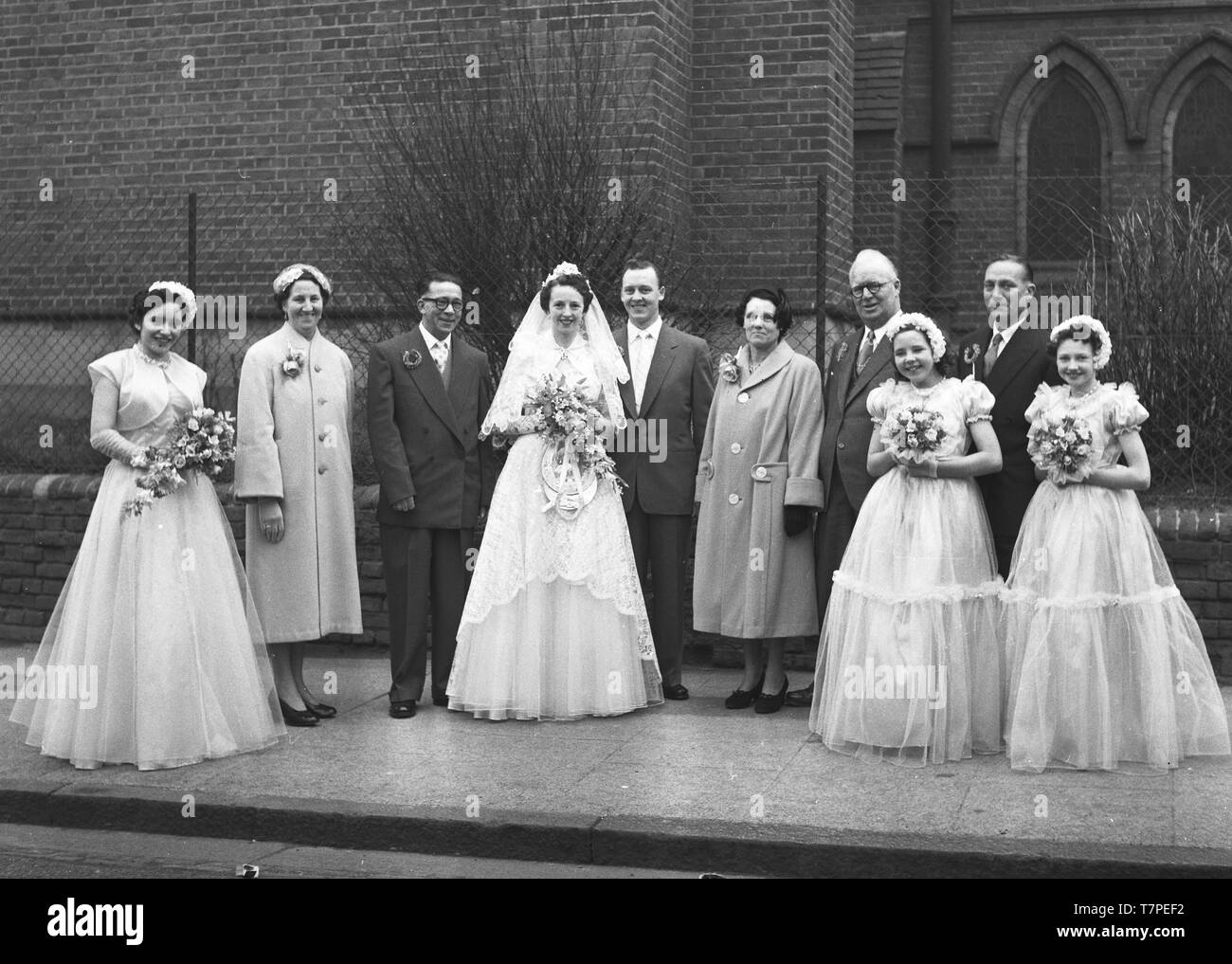 Die Hochzeit von Herrn und Frau Lloyd, 202 ein Cassland Road, London, E8c 1965. Foto von Tony Henshaw Stockfoto