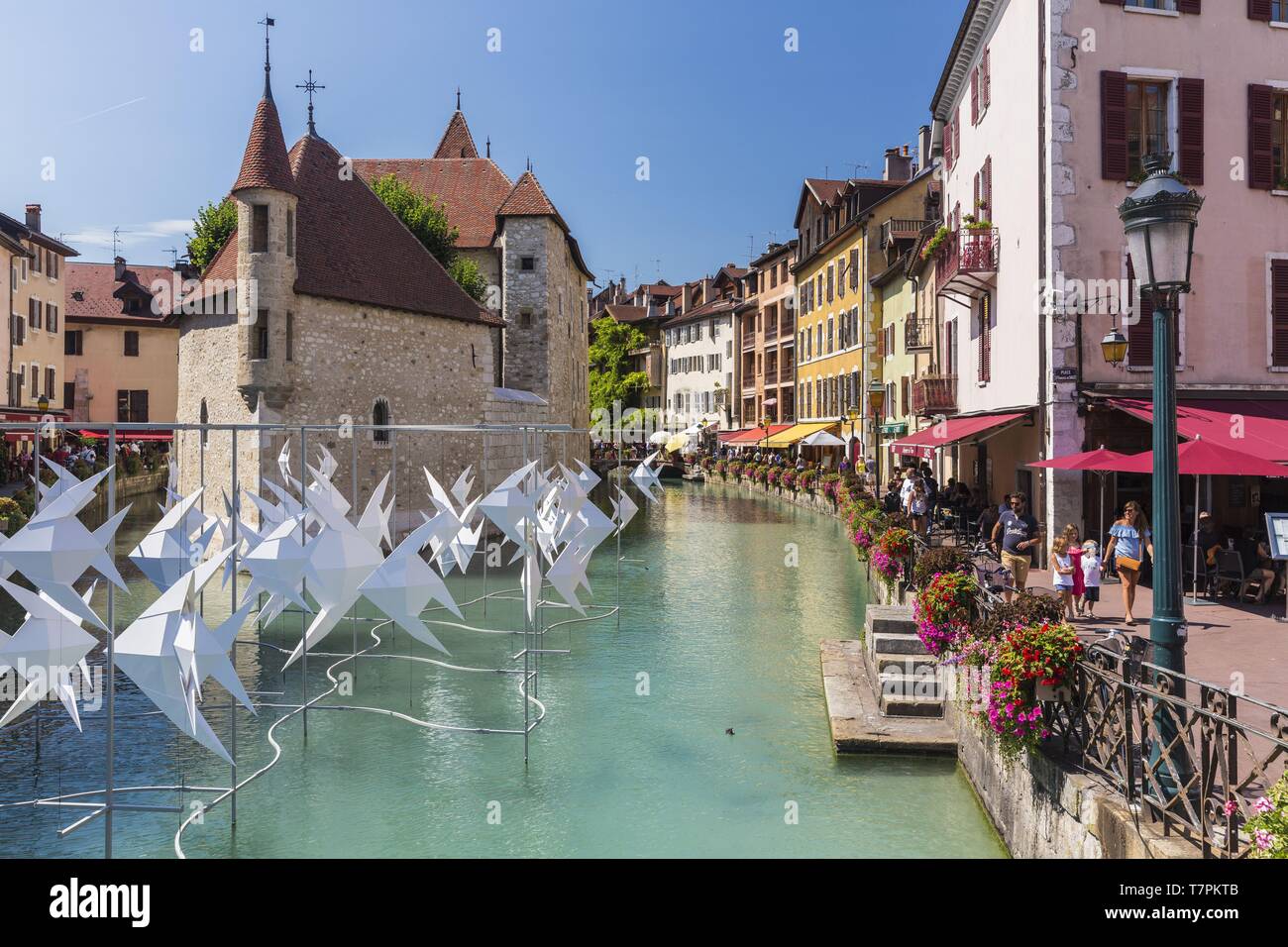 Frankreich, Haute Savoie, Annecy, die Altstadt, die thiou Ufer, ehemaligen Gefängnissen der Palais de l'Isle und die Insel Kais Stockfoto