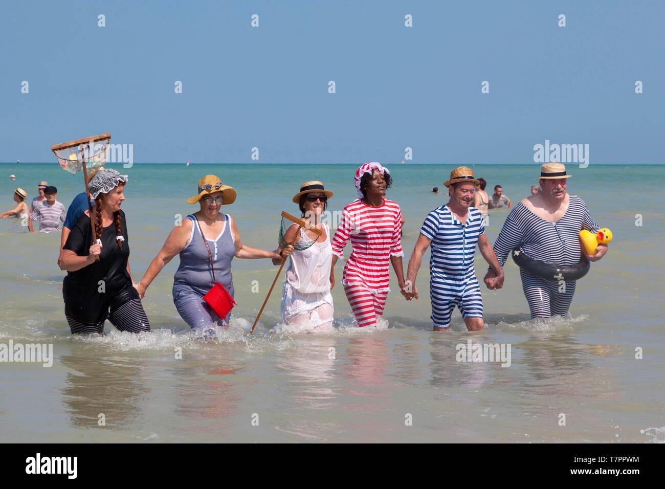 Frankreich, Somme, Mers-les-Bains, Tag Schwimmer", Meer Bad in Kostüm Belle Epoque Stockfoto